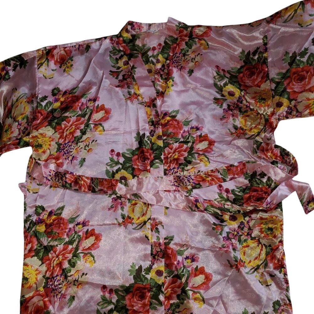 Lovely Pink Oriental Tag Robe EUC